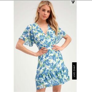 Glorious White & Blue Floral Ruffled Dress